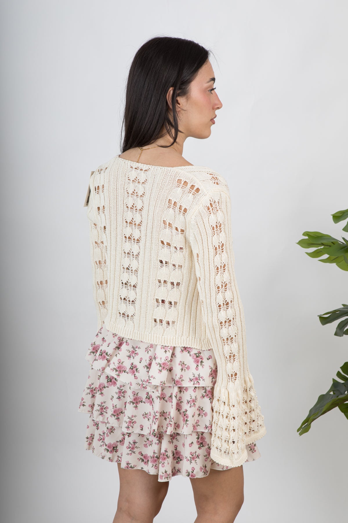 Cardigan in crochet