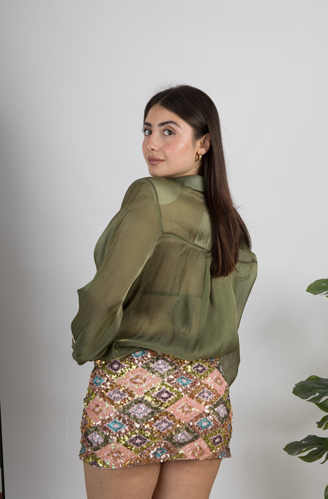 Camicia satin verde oliva
