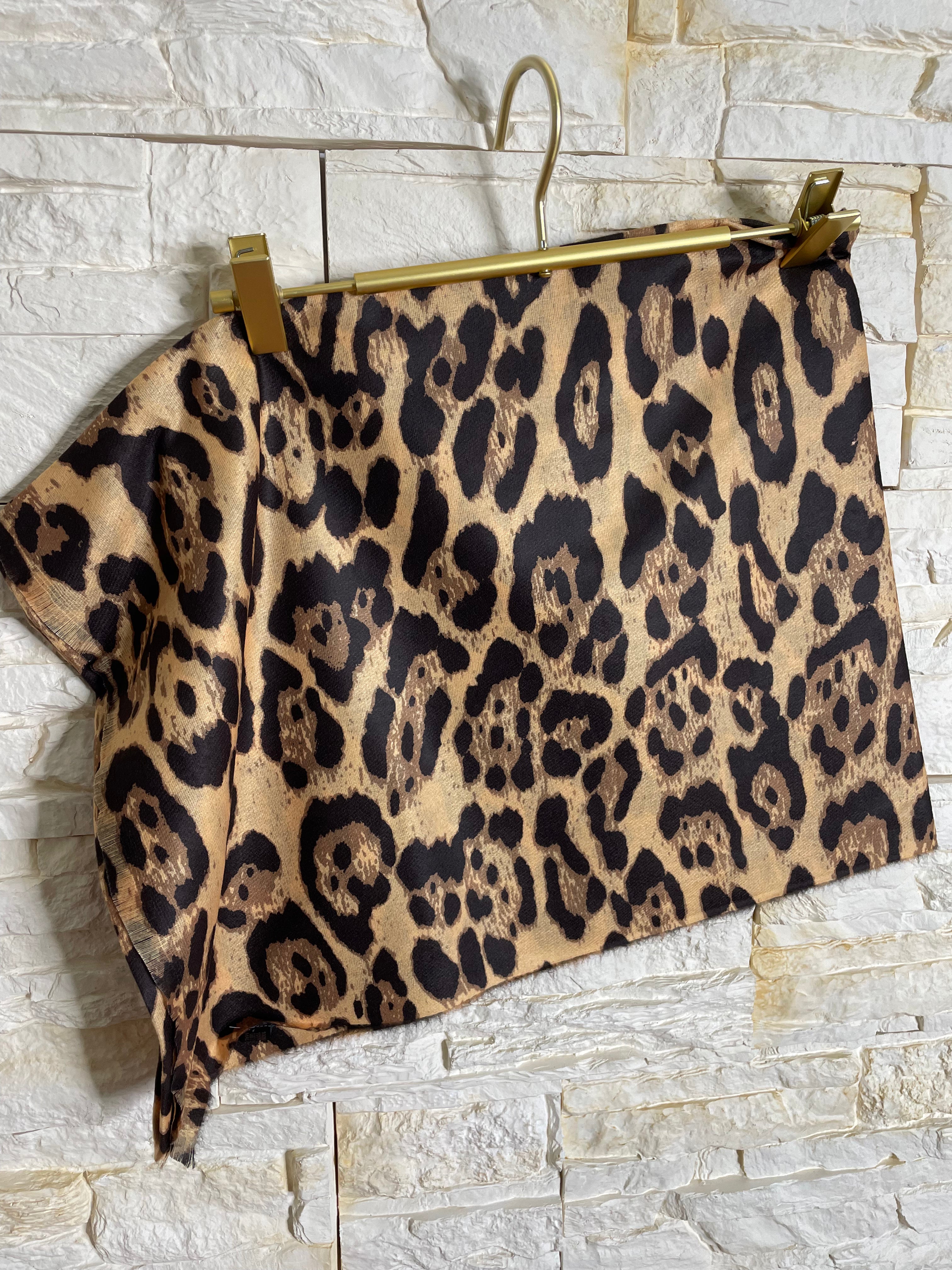 Pashmina leopardata