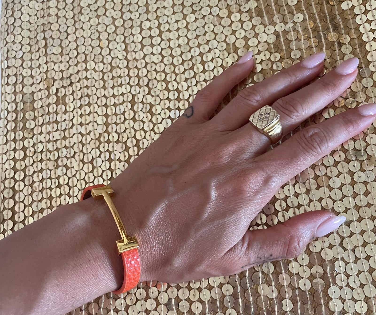 Bracciale in ecopelle e acciaio