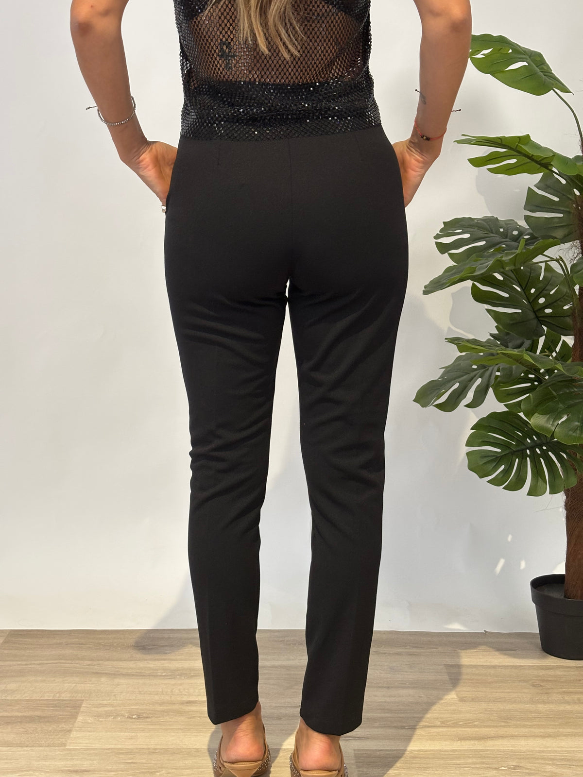 Pantalone Slim Nero.