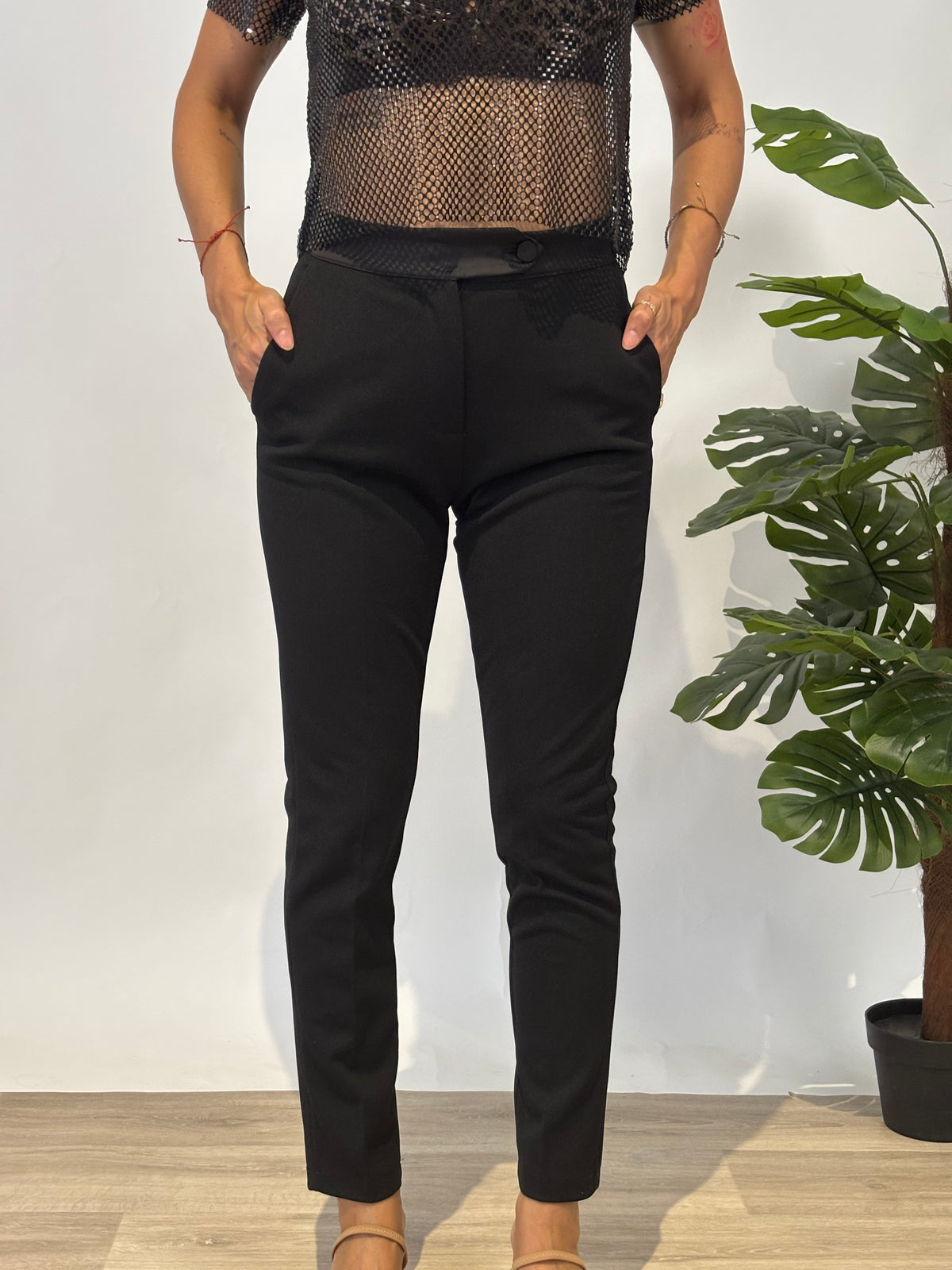 Pantalone Slim Nero.