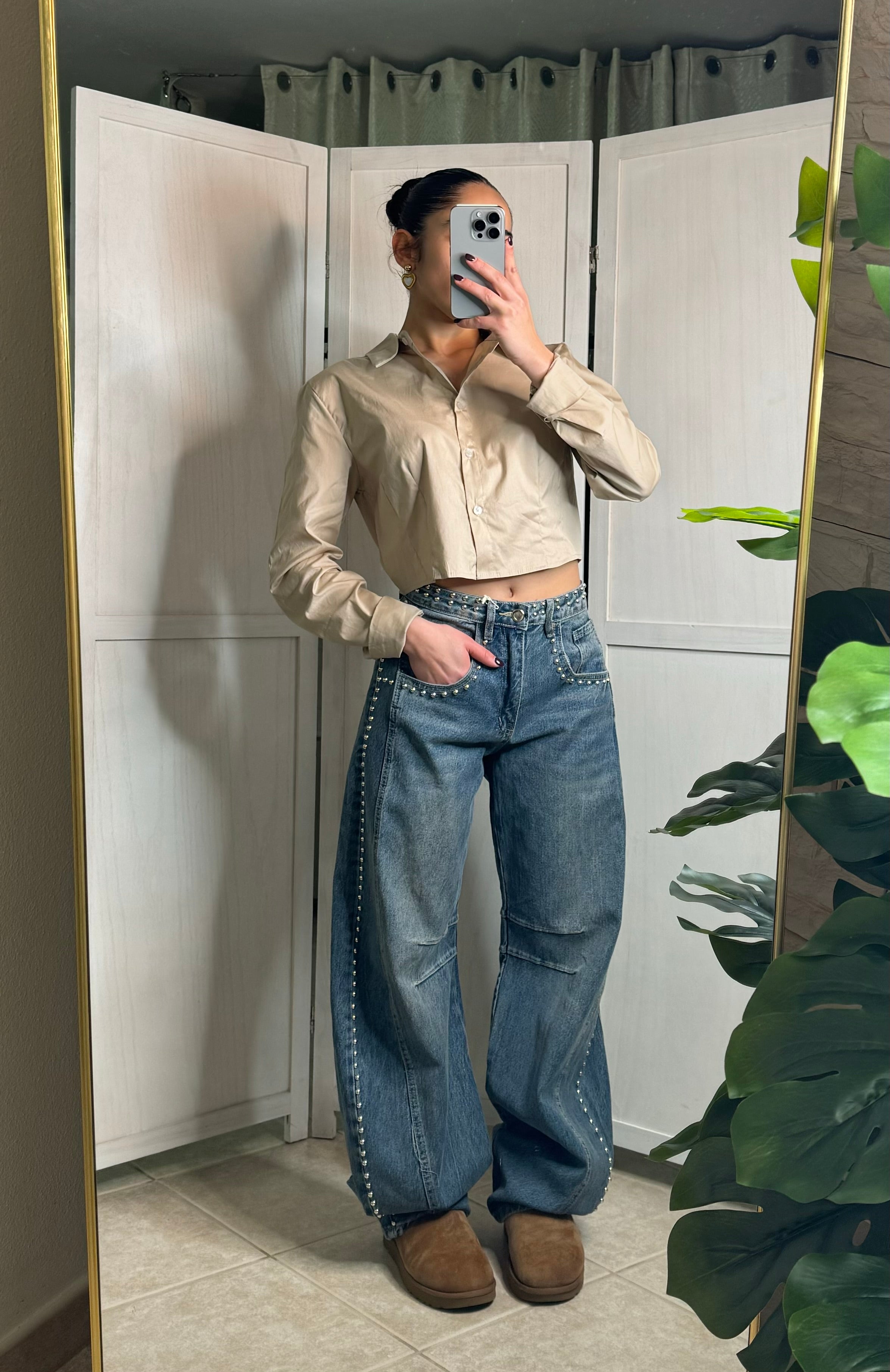 Jeans con dettagli borchiati