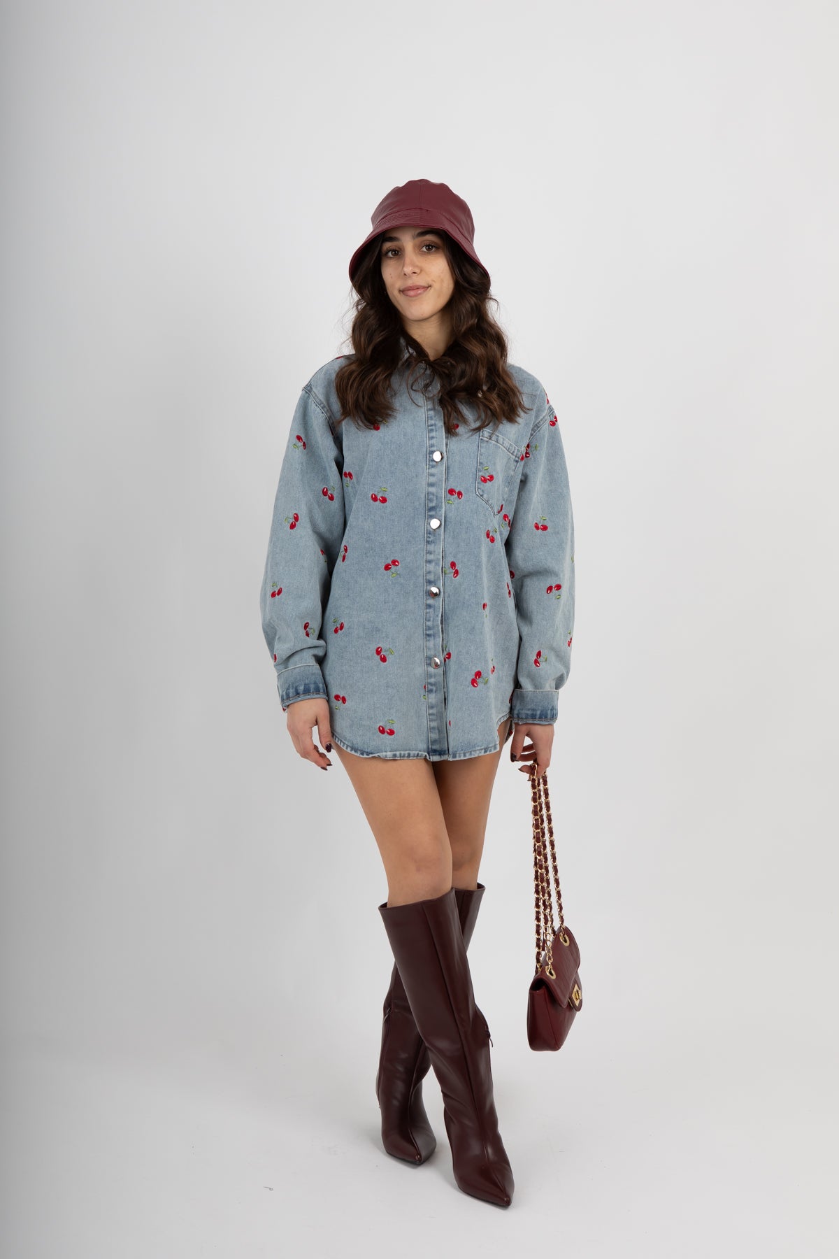 Camicia denim  fantasia ciliegie