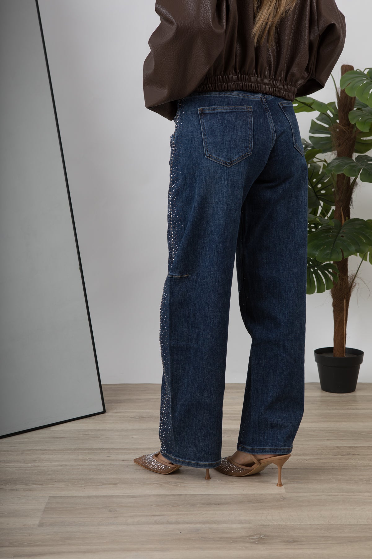jeans wide leg con strass