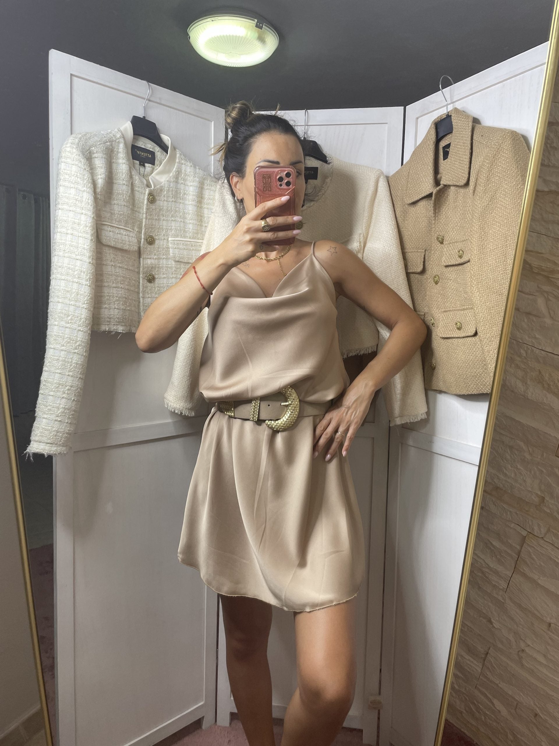 Vestito oro in raso
